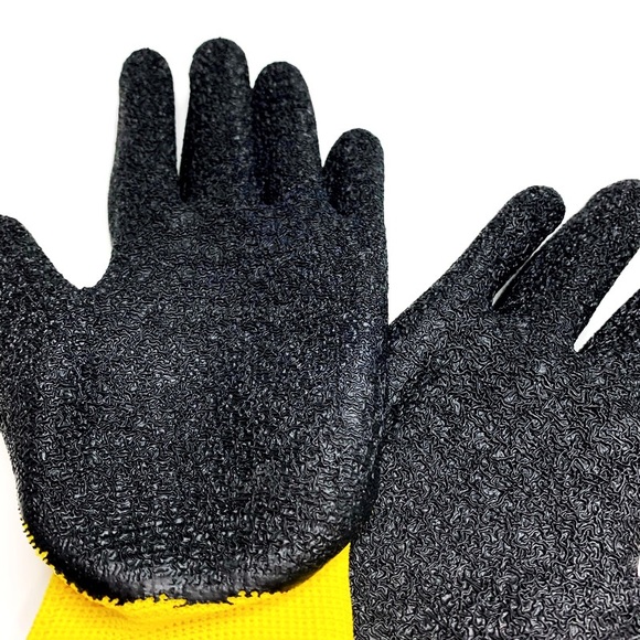 NWT Toddler Batman Gripping Gloves By Midwest - Picture 4 of 5